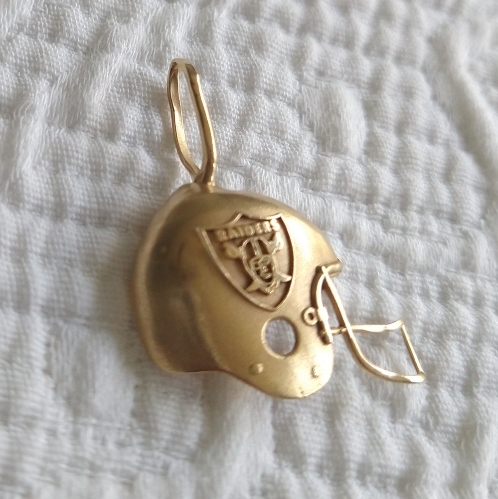 Vintage 14k Gold Oakland Raiders Football Helmet Pendant officially licensed NFL